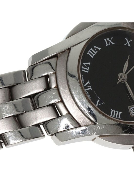 Gucci Round Face Watch SS main image 12
